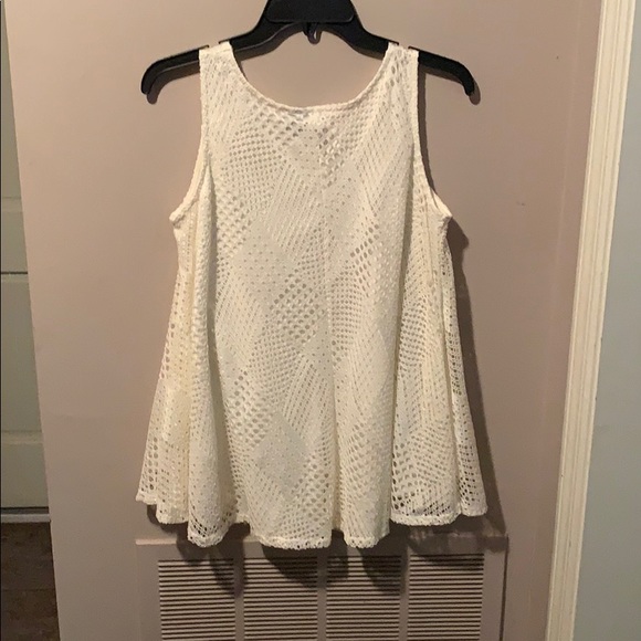 New Direction Top - Picture 2 of 3